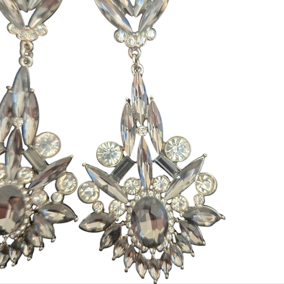 Elegant Large Silver Crystal Drop Earrings - Picture 4 of 5